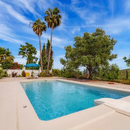 Parragil, Piscina Jardim Prestige For Villa *