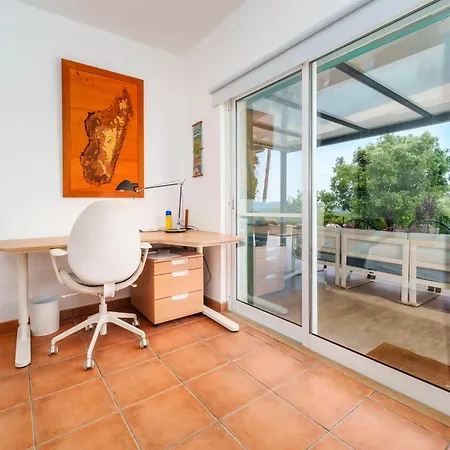 Parragil, Piscina Jardim Prestige For