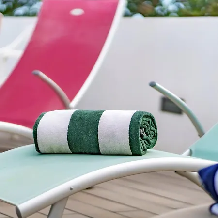 Parragil, Piscina Jardim Prestige For Βίλα *